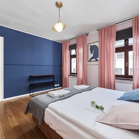 Heart Of Uniwersytecka By Renters Breslau